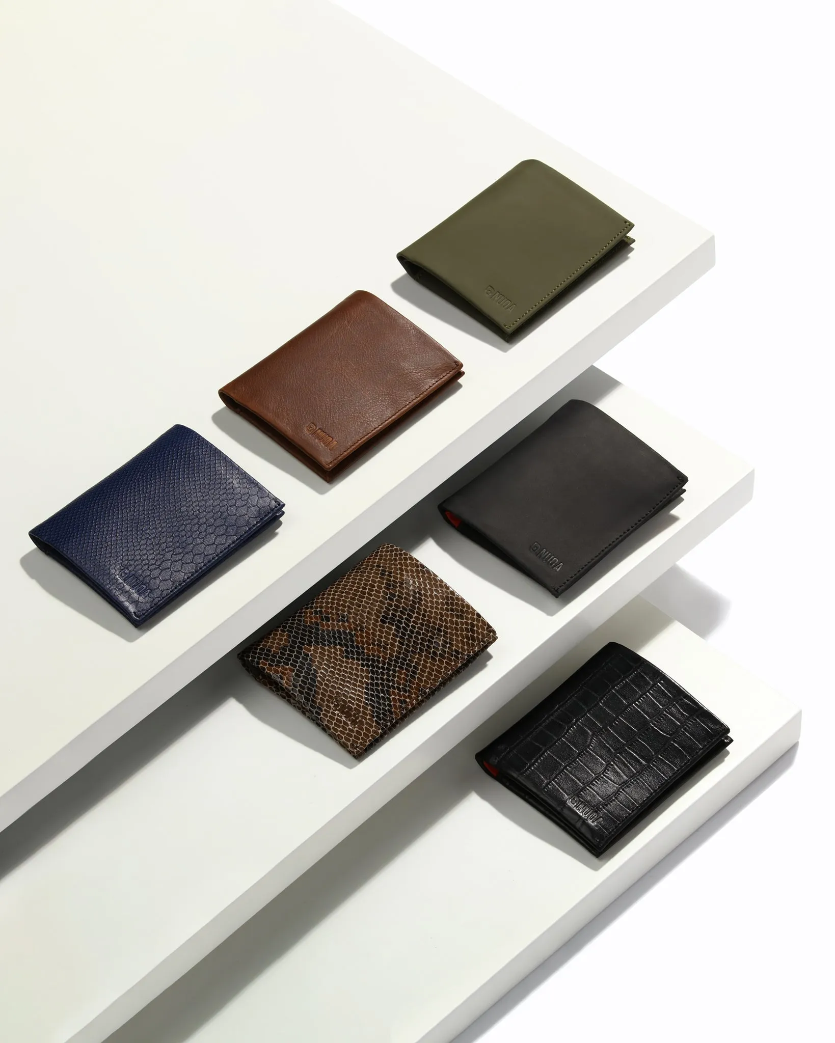Slim Leather Wallet - Azul Escamas/Negro